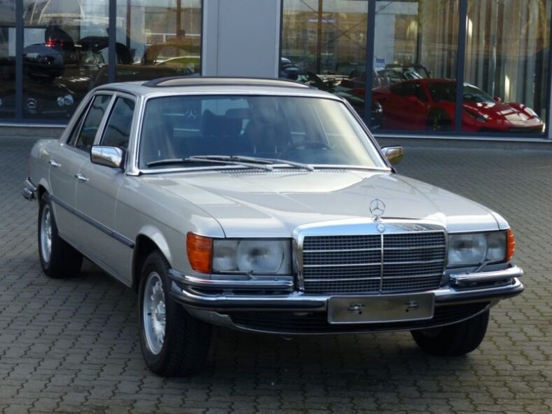 Mercedes-Benz 350